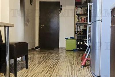 Apartament luminos cu 3 camere in zona Crangasi- pozitie excelenta,disponibil im - 3