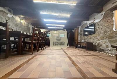 Casa ultracentrala complet renovata 6 camere 3 bai Cisnadioara - 10