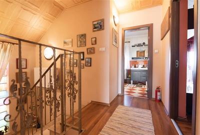 RECO Casa P+M cu 4 camere+living+loc de luat masa in Santion - 34