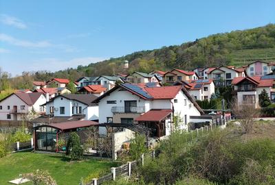 COMISION 0 - Teren Ştefăneşti, cartier Brătieni - centru.