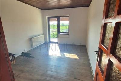 DUPLEX 5 CAMERE - ZONA LINISTITA - TOATE UTILITATILE - GATA DE MUTAT - 20