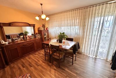 Vanzare Apartament 4 camere modificat in 3 CETATE M-uri vedere Parc 2 bai 2 balc - 13