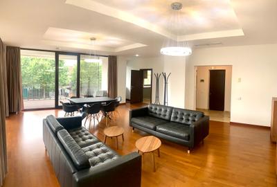 Apartament 3 camere- terase 40 m.p.-loc de parcare - 3
