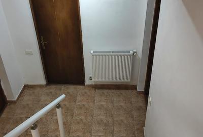 Eforie Sud, proprietate UNICAT,  D+P+1 , la 200 m de plajă - 50