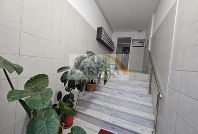 De vanzare - elegant, renovat complet - 3 camere la Calea Vacaresti - 12