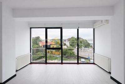 Spatiu de birouri central - 1