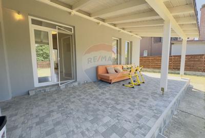 Casa cu 5 camere de vanzare Cartier Orizont 2 Paleu zona Metropolitana - 4