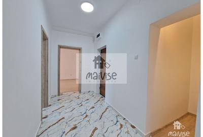 Apartament 3 camere de vanzare, zona Blumana - 4