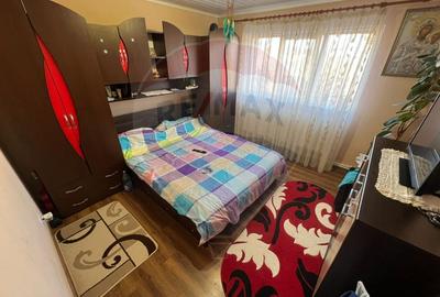 Apartament cu 3 camere - zona Sud - 5