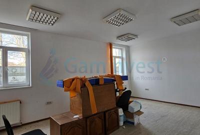 Cladire mixta - birouri si spatii depozitare - atelier, in zona Clujului, Oradea - 14