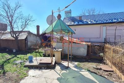 Casa de vanzare in cartierul Popoveni - 16