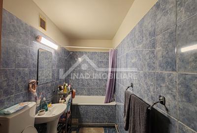 Apartament 3 camere de 75mp, 2 bai, 1 balcon, Str. Constantin Brancusi - 16