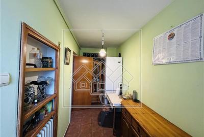 Apartament de vanzare in Sibiu - 3 camere si balcon - Zona Strand - 11