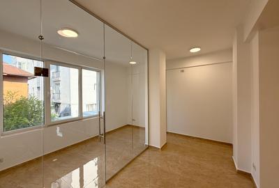 Apartament 4 camere - Bloc Neoclasic cu design tematic CHATEAU BLANC, comision 0 - 4