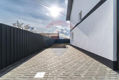 CASA TIP DUPLEX cu 5 camere de vanzare| Cartier Izvor | COMISION 0% - 39
