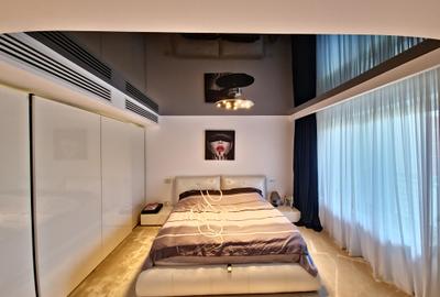 Vila deosebita  la un pas de mare mobilata si utilata - 33