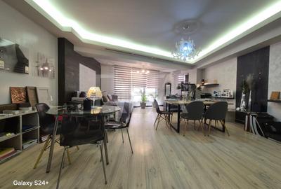 Apartament cu 3 camere decomandat, mobilat în Herăstrău