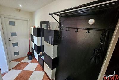 Vanzare apartament 3 camere |  Crangasi |  Prox Metrou |  Tramvai 41 - 9