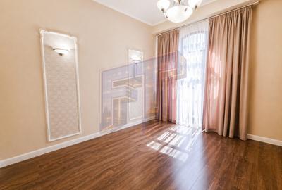 Apartament cu 3 camere circular în Unirii