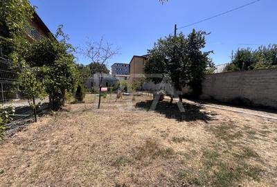 Teren 659 mp intravilan sector 4 Aparatorii Patriei - 1