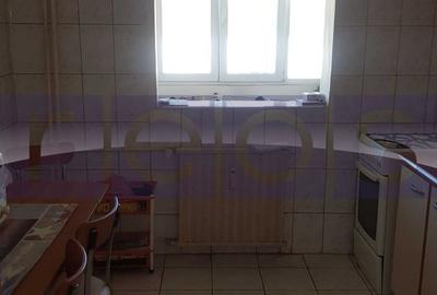 VANZARE 3 CAMERE DECOMANDAT -DRISTOR -5 minute de metrou - 5