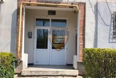 Necesita renovare, 2 camere, Racordat la GAZE, KM5, decomandat, et 4/4, balcon - 1