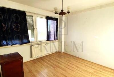 CENTRAL - LIFT - 3 camere - debara - rulouri - 1