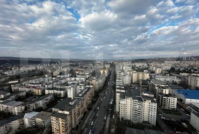 Penthouse cu 4 camere semidecomandat în Mănăștur