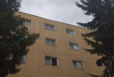 De vânzare apartament cu 3 camere în Sfântu Gheorghe