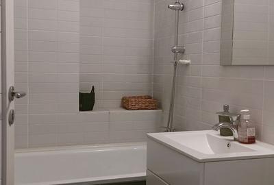Apartament de închiriat – 3 camere, Piața Mihai Viteazu - 8