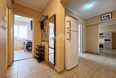 Inchiriere apartament 2 camere decomandat Vitan Auchan Piata Bobocica - 1