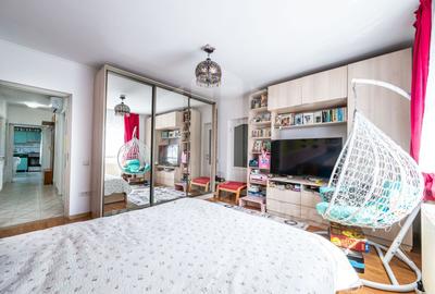 Casa parter,  situata pe colt, teren 300 mp, acces dublu - 8