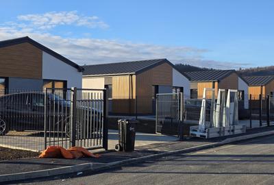 Casa cu 4 camere pe parter, teren 510mp, Str. Noua - 1