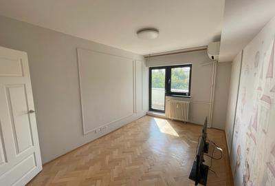 Apartament cu 3 camere în Unirii