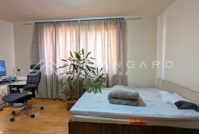 Apartament cu 3 camere, mobilat în Bună Ziua
