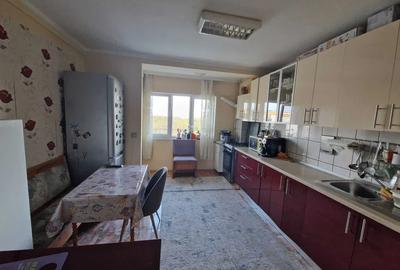 Apartament 2 camere decomandate, Intre Lacuri - 5