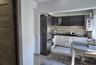 Apartament cu 2 camere de vanzare in zona centrala - 2