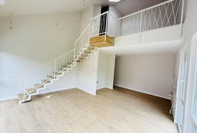 Complexul Studențesc | 3 camere | Scară interioară | 94 mp | Parcare privata - 2