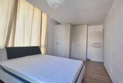 Apartament cu 3 camere semidecomandat, mobilat în Iancu Nicolae