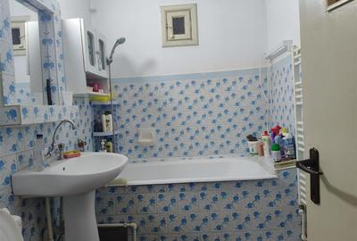 LIBER! AP 2 camere, Radu Negru, Conf 1 decomandat - 60 mp, 2 balcoane - 9