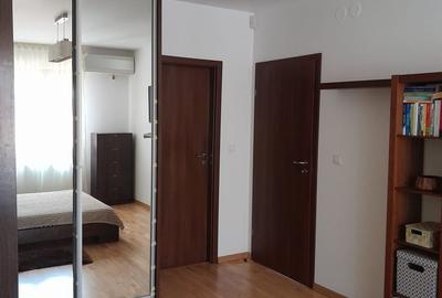 Calea Calarasilor Ap 3 cam dec 91 mp+garaj+boxa, et 1/5, bloc 2009 - 31