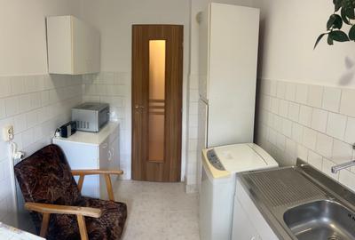 PROPRIETAR vaănd apartament 2 camere,semidecomandat,zona ultracentrală în - 11