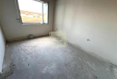 Casa 110 mpu cu 4 camere 2 bai 2 balcoane si curte in Sibiu - 11