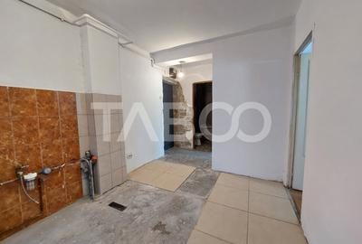Comision 0% Apartament 40 mp 2 camere decomandate balcon Cisnadie - 10