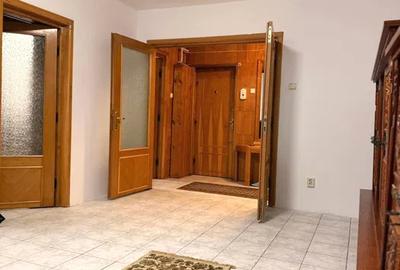 Apartament 2 camere decomandate Parcul Sub Arini - 2