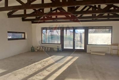 Casa individuala 4 camere cu teren 454 mp cartier privat Crevedia - 3