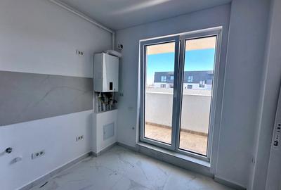 Apartament cu 2 camere semidecomandat în Apărătorii Patriei