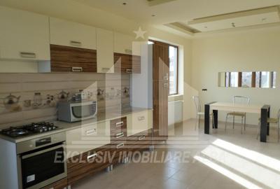 Casa individuala | Pensiune | 560 mp | 1450 mp teren | Cetate - 7