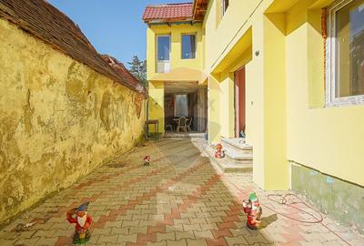 Casă individuală + corp secundar, 475 mp utili, Codlea - 6