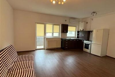 Exclusivitate, Garsoniera 47 mp, Zona Tractorul, Brasov - 1